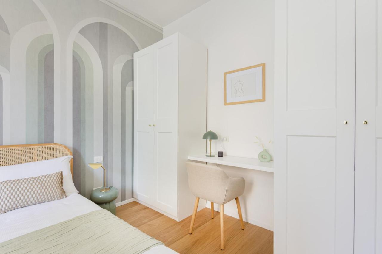 Easylife - Romantico Appartamento Sui Navigli Milánó Kültér fotó