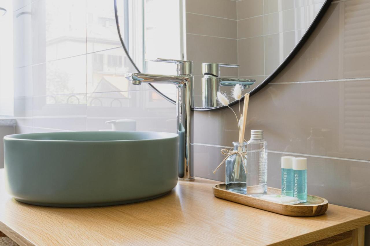 Easylife - Romantico Appartamento Sui Navigli Milánó Kültér fotó