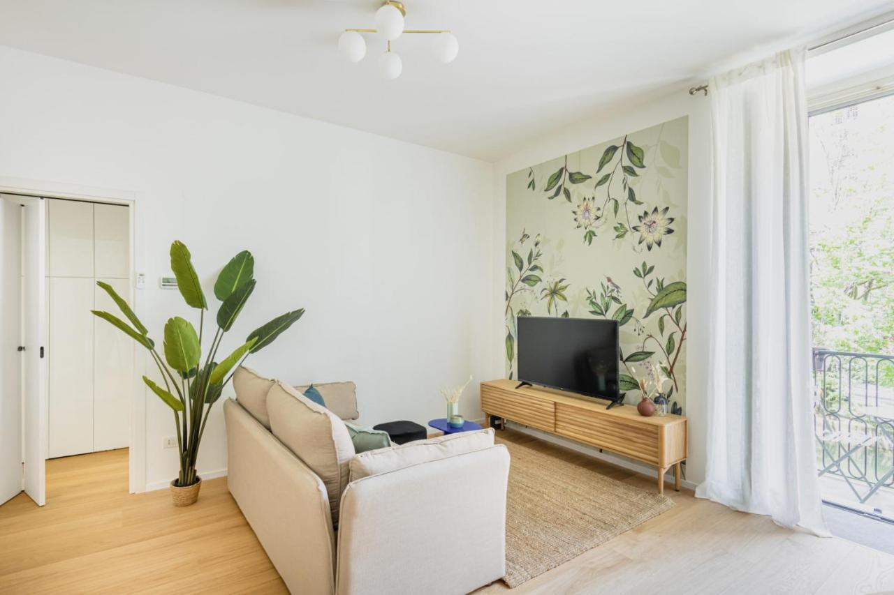 Easylife - Romantico Appartamento Sui Navigli Milánó Kültér fotó