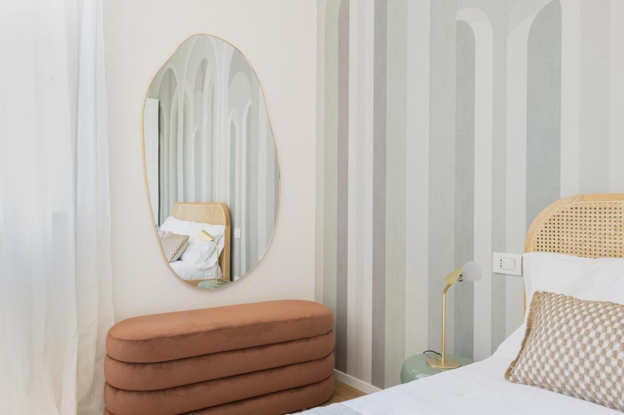 Easylife - Romantico Appartamento Sui Navigli Milánó Kültér fotó